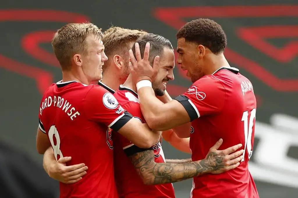 南安普顿外援亮相,帮助球队获胜 南安普顿外援亮相,帮助球队获胜