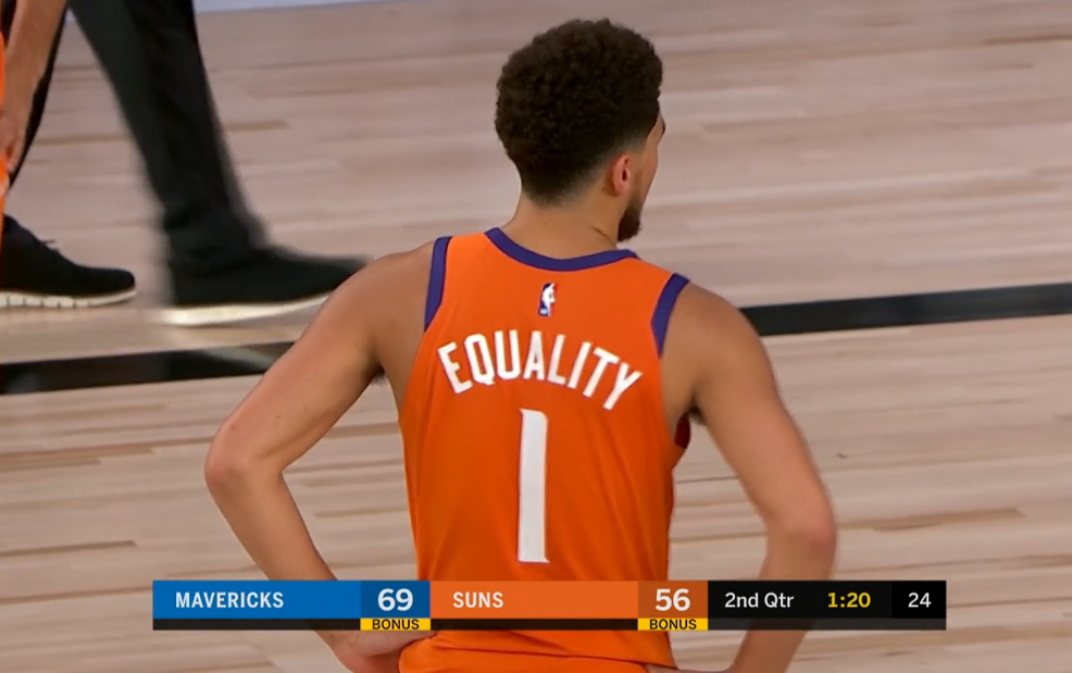 凯尔特人大胜火箭，伦纳德全场最佳的简单介绍