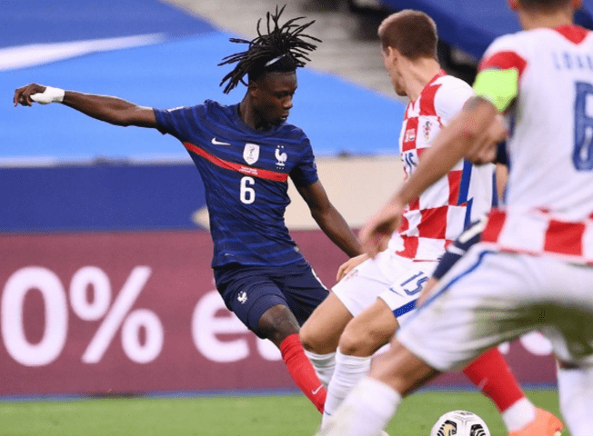 包含法国队横扫印尼队，黄鸭组合高光表现的词条